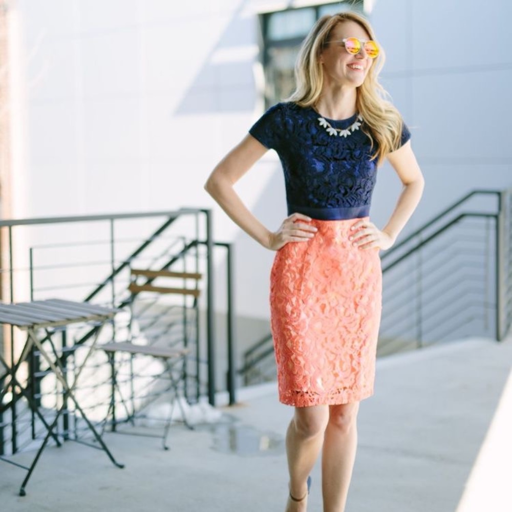 Downeast Basics Large Peach/Coral & Navy Lace Dress